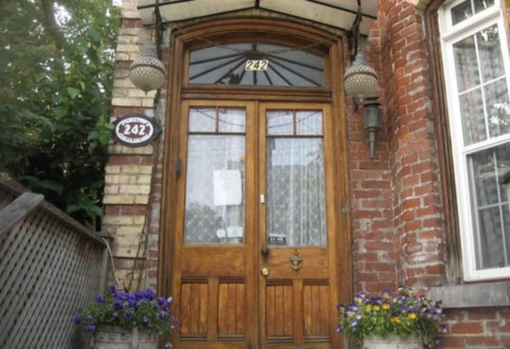 Bed and Breakfast Pimblett'S Toronto Downtown Bed &Breakfast Zewnętrze zdjęcie
